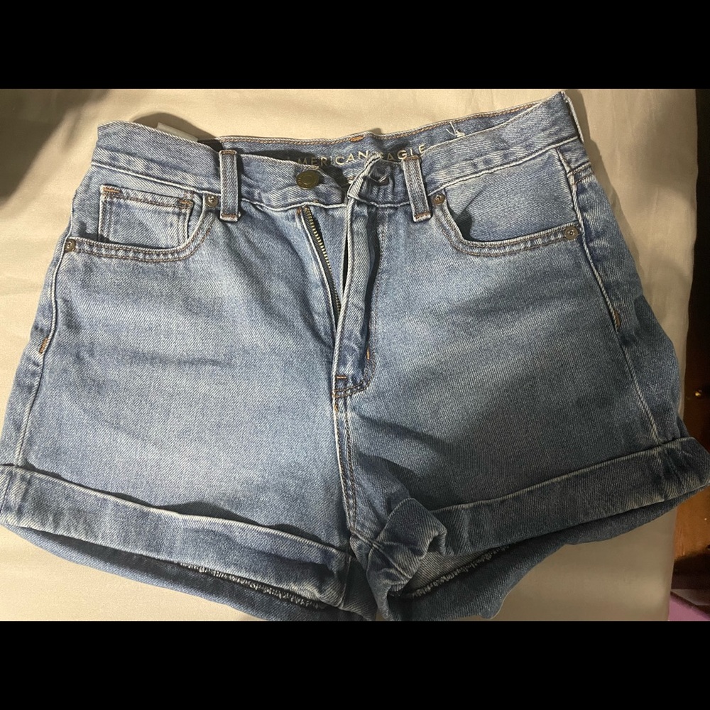 American eagle mom shorts size 4